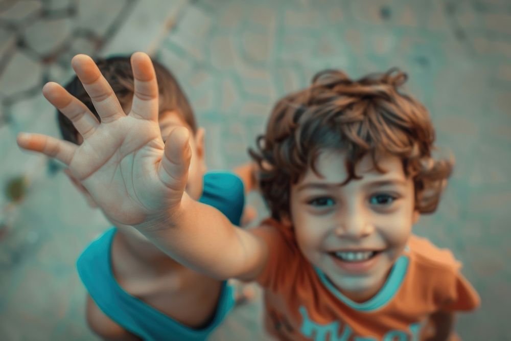 Two diversity cool kids waving | Premium Photo - rawpixel