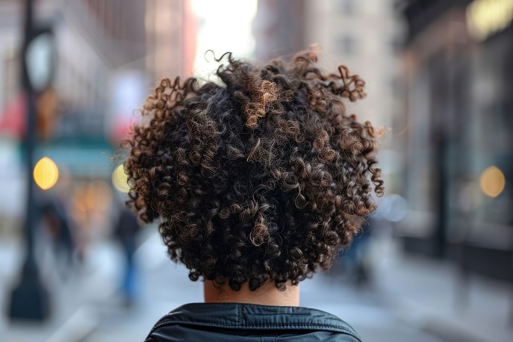 Hairstyle street architecture curly hair.