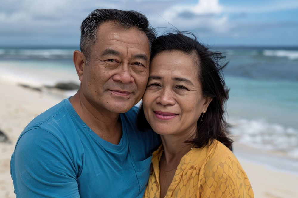 South East Asian couple photo beach photography.