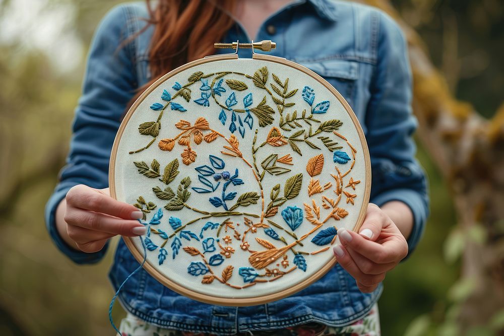 Embroidery pattern stitch plate.