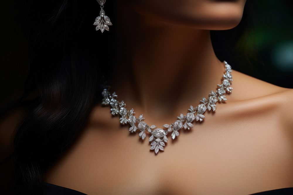 Necklace diamond accessories accessory.