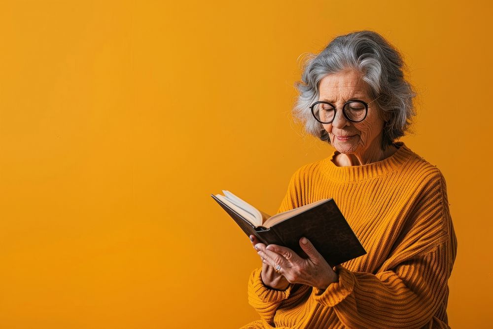 Mature woman reading clothing knitwear.