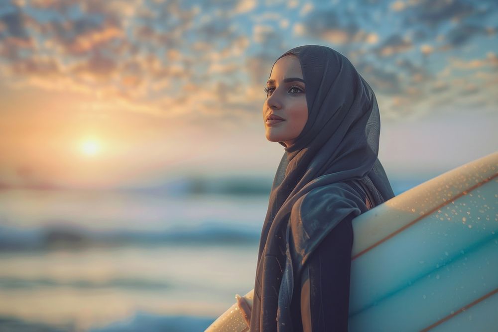 Middle eastern woman photo sea photography.