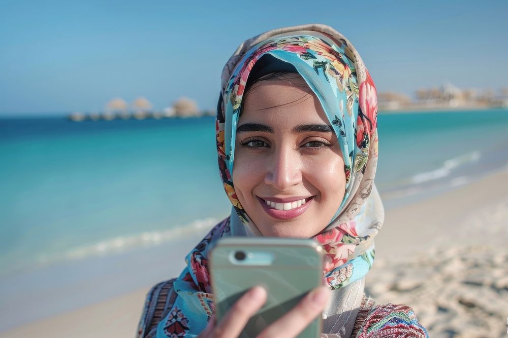 Middle eastern woman selfie photo photography.
