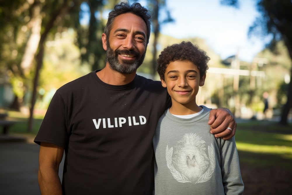 Smiling father and son t-shirt photo photography.