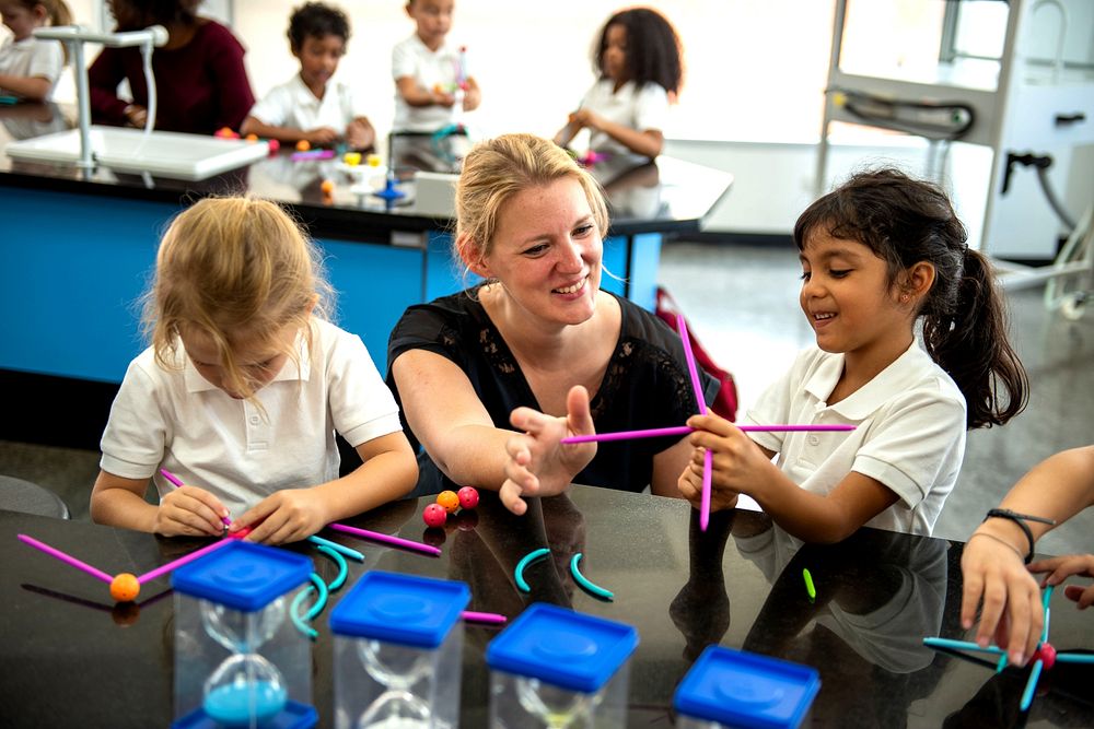 Lesson Class Girl Images | Free Photos, PNG Stickers, Wallpapers ...