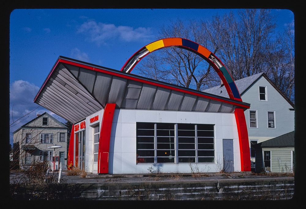 Sears Oil gas station, Utica, New York (1987) photography in high resolution by John Margolies. Original from the Library of…