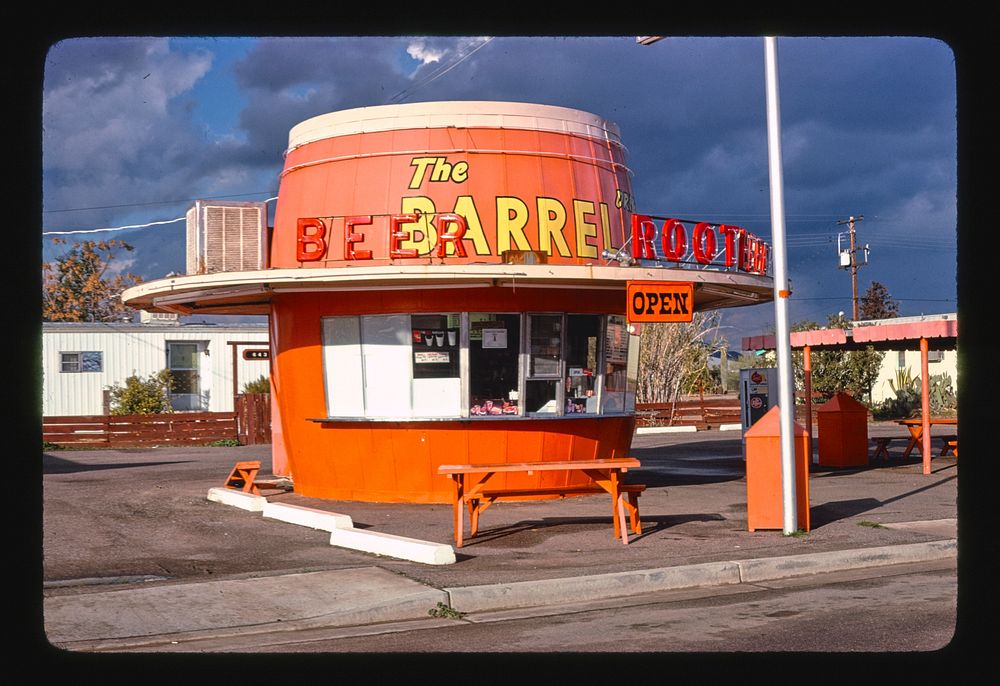 The Barrel Drive-in, Mesa, Arizona (1979) photography in high resolution by John Margolies. Original from the Library of…