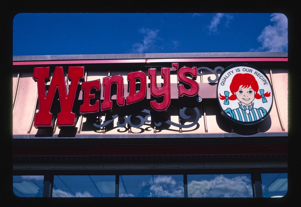 Wendy's sign, Flagstaff, Arizona (2003) photography in high resolution by John Margolies. Original from the Library of…