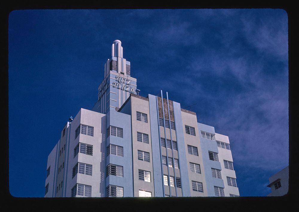 Ritz Plaza Hotel, Miami Beach, Florida (1990) photography in high resolution by John Margolies. Original from the Library of…