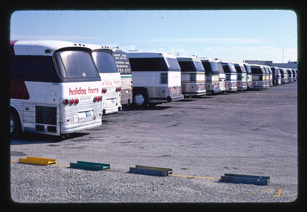 Rear of Bus Row, Atlantic City, New Jersey (1985) photography in high resolution by John Margolies. Original from the…