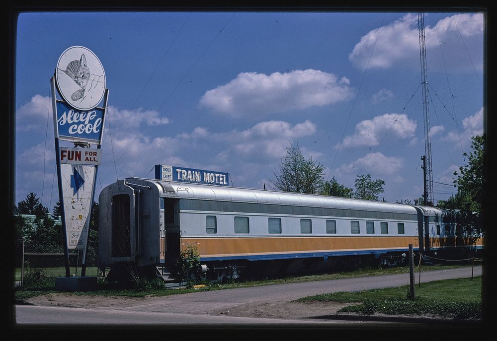Sioux Chief Train Motel, Sioux Falls, South Dakota (1980) photography in high resolution by John Margolies. Original from…
