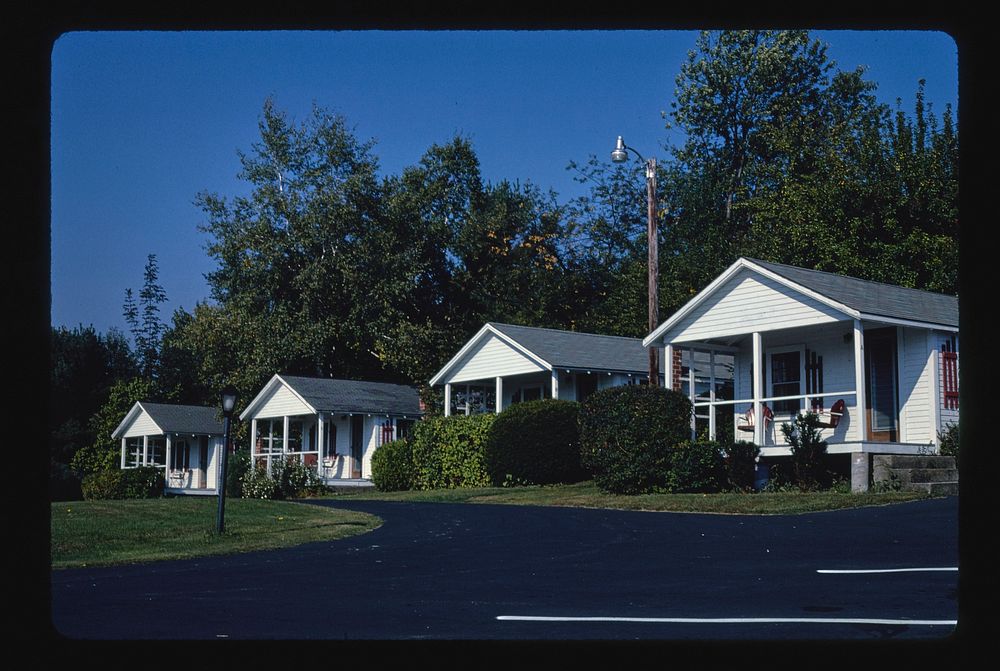 Grand View Resort, Route 3, Weirs Beach, New Hampshire (1984) photography in high resolution by John Margolies. Original…