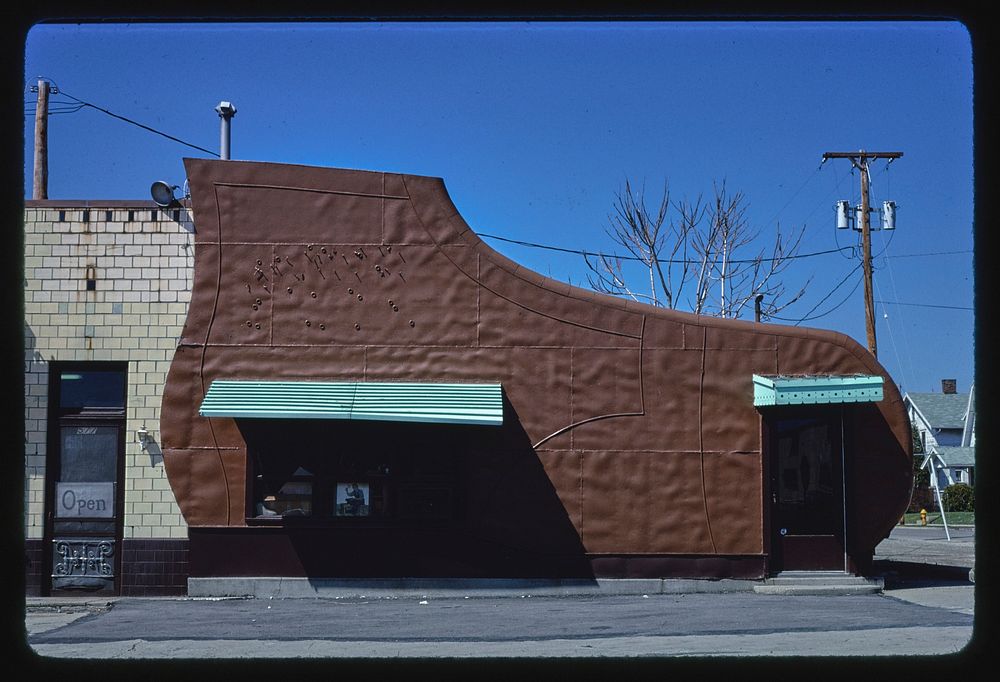 Chris Shoe Repair, N. Limestone Street, Springfield, Ohio (1980) photography in high resolution by John Margolies. Original…