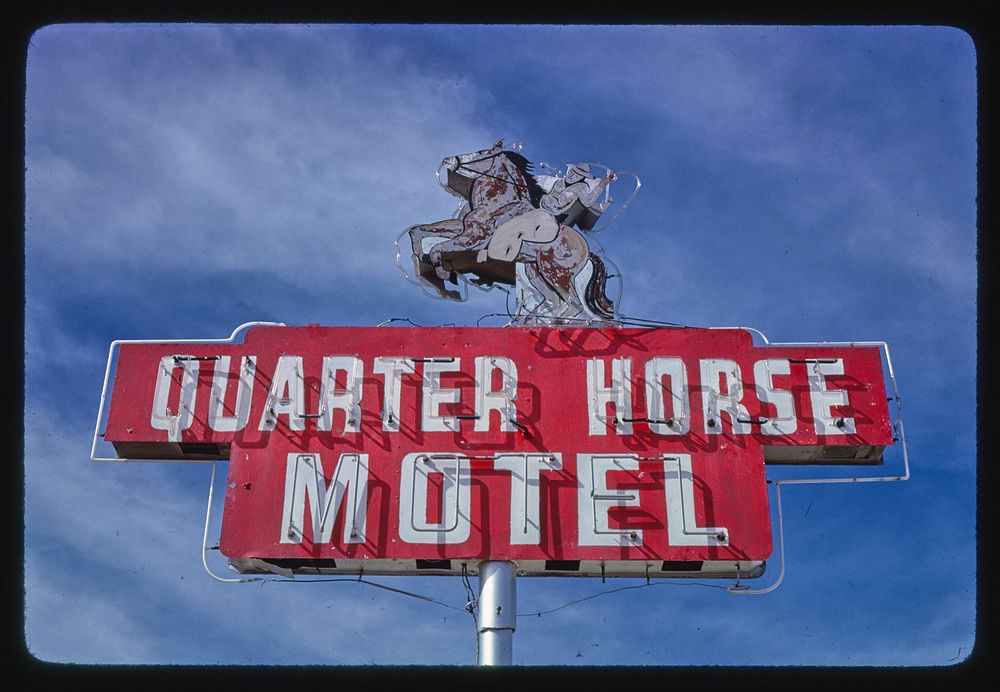 Quarter Horse Motel sign, 4th Street, Benson, Arizona (1979) photography in high resolution by John Margolies. Original from…