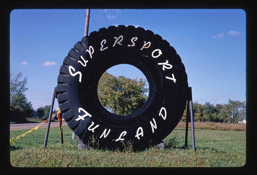 Supersport Funland sign, Brooklyn, Michigan (1988) photography in high resolution by John Margolies. Original from the…