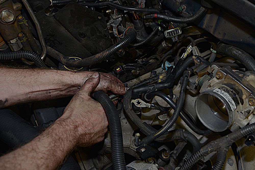 U.S. Air Force Tech. Sgt. Michael Lauterbach, a Sumter, S.C. native, now a heavy mobile equipment mechanic assigned to the…