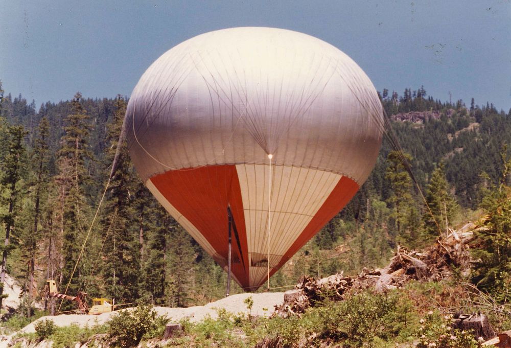 Willamette NF - Balloon Logging Operation, OR c1970. Original public domain image from Flickr