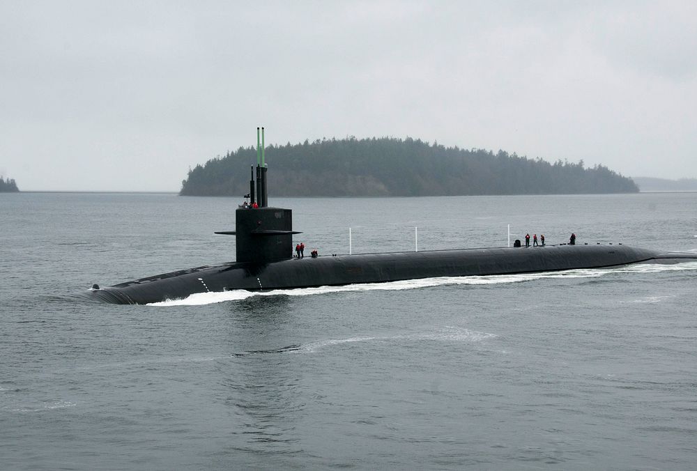 PUGET SOUND, Wash. (Feb. 15, 2016) The Gold Crew of the Ohio-class ballistic-missile submarine USS Henry M. Jackson (SSBN…