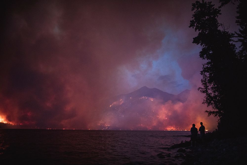 Howe Ridge Fire 2018. Original public domain image from Flickr