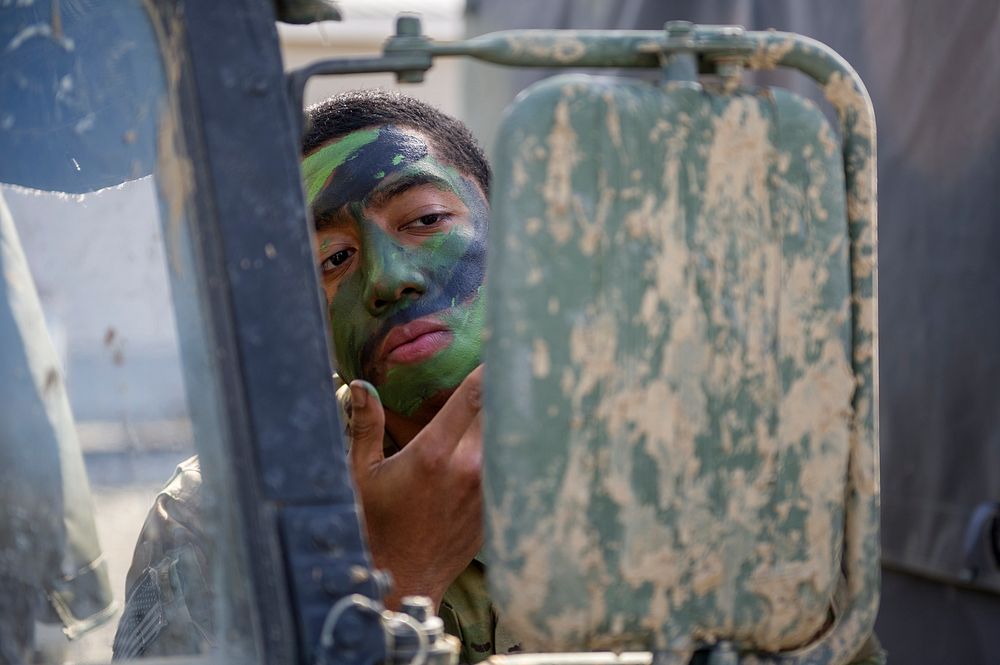 Hatchet Company Live-Fire TrainingParatroopers assigned to Scout Platoon, Headquarters and Headquarters Company, 1st…