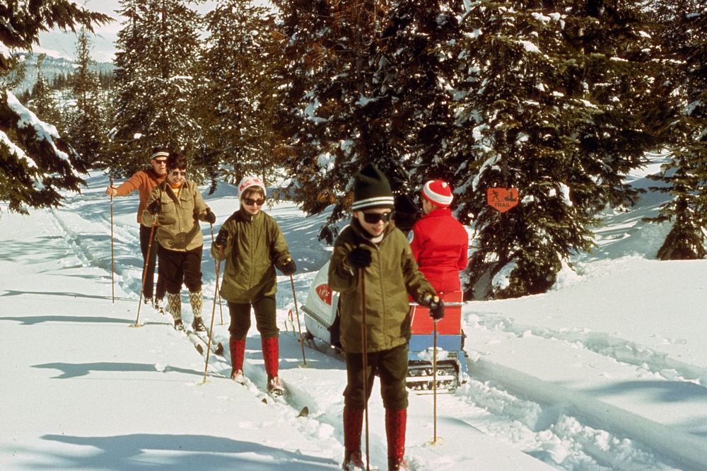 Dick Bucher family X-c skiing. Original public domain image from Flickr