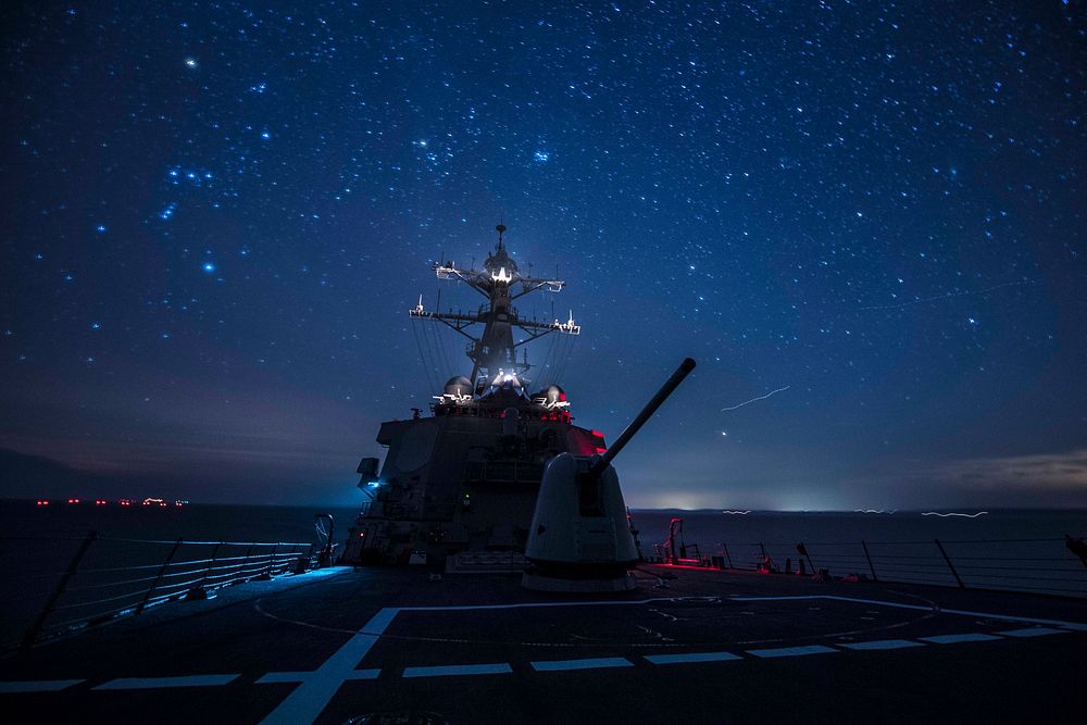 SKAGERRAK STRAIT (Jan. 30, 2019) &ndash; The Arleigh Burke-class guided-missile destroyer USS Porter (DDG 78) transits the…