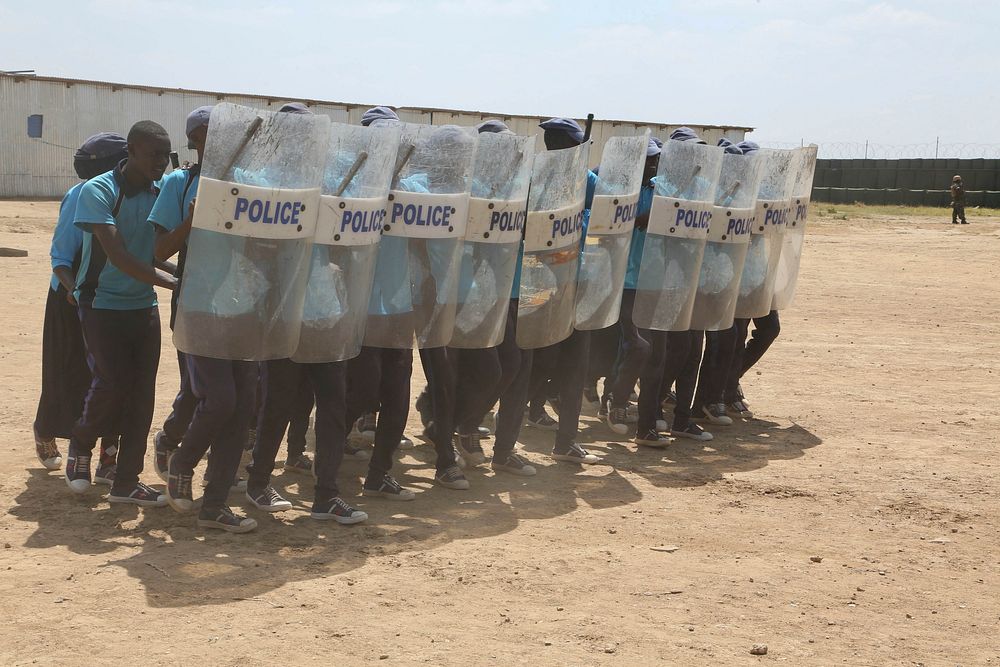 Hirshabelle Police recruits demonstrate their skills during a parade to demonstrate their level of training in Jowhar…