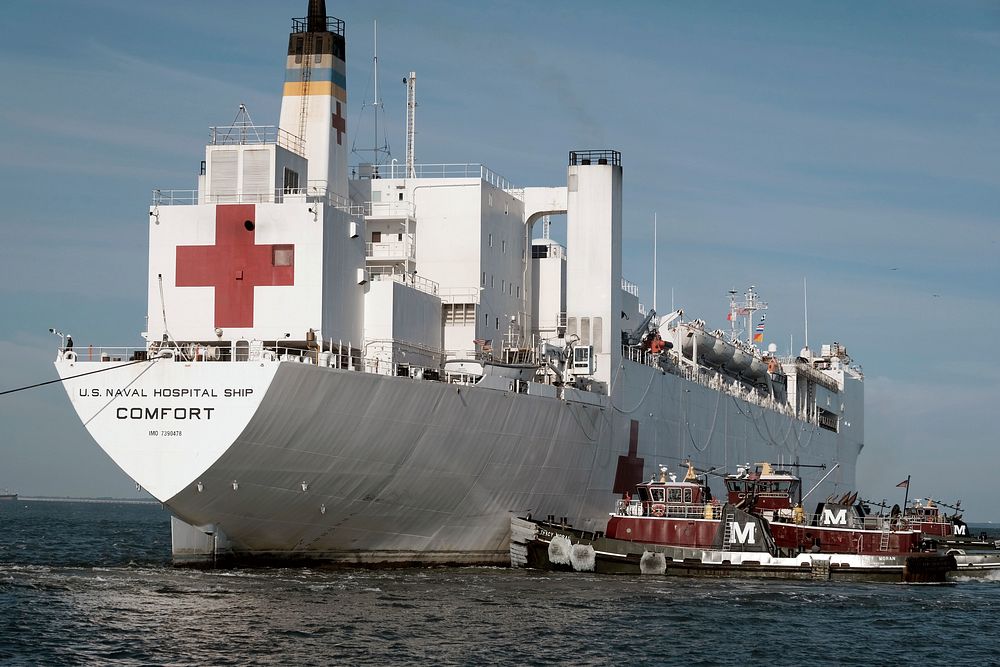 NORFOLK, Va. (May 2, 2020) The hospital ship USNS Comfort (T-AH 20) returns to its homeport of Naval Station Norfolk after…