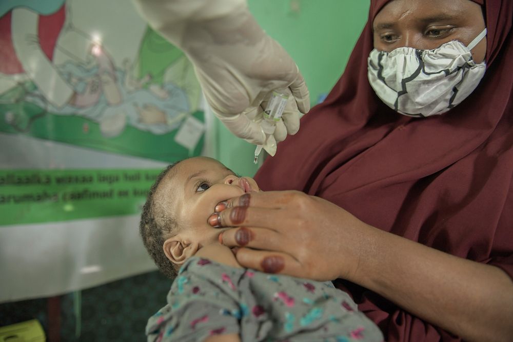 A child is being vaccinated at the Maternal and Child Health Centre in Hamar-Jajab district of Mogadishu, Somalia, on 19…