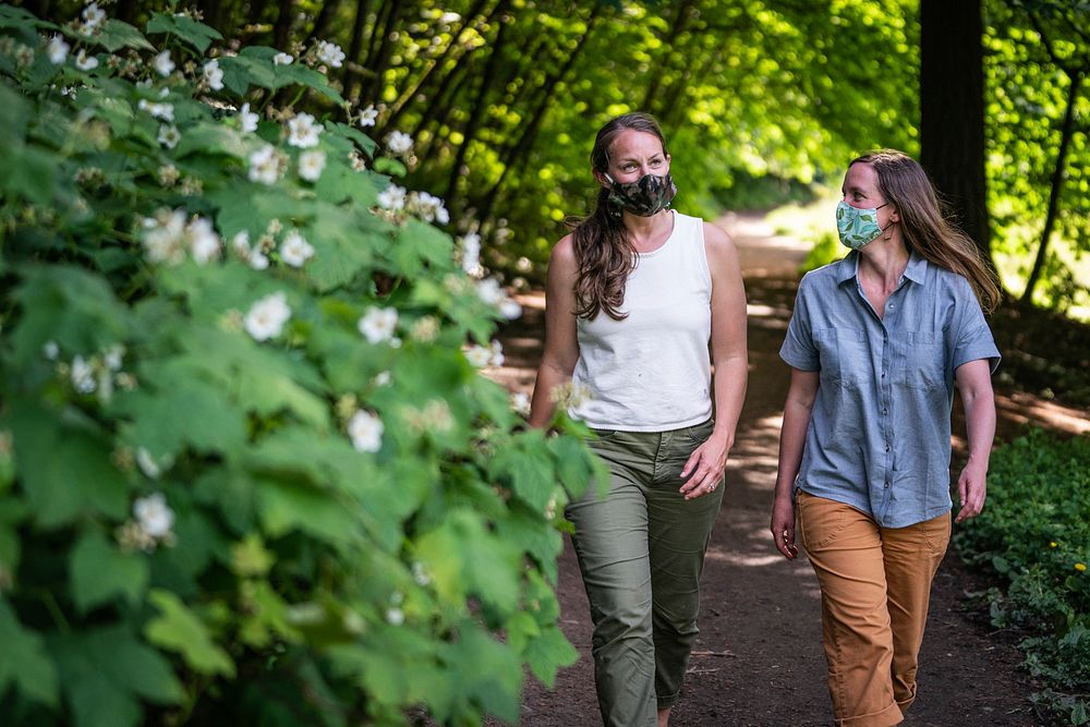 2 people with face coverings, Oregon. (Courtesy photo by Dylan VanWeelden/Travel Oregon). Original public domain image from…