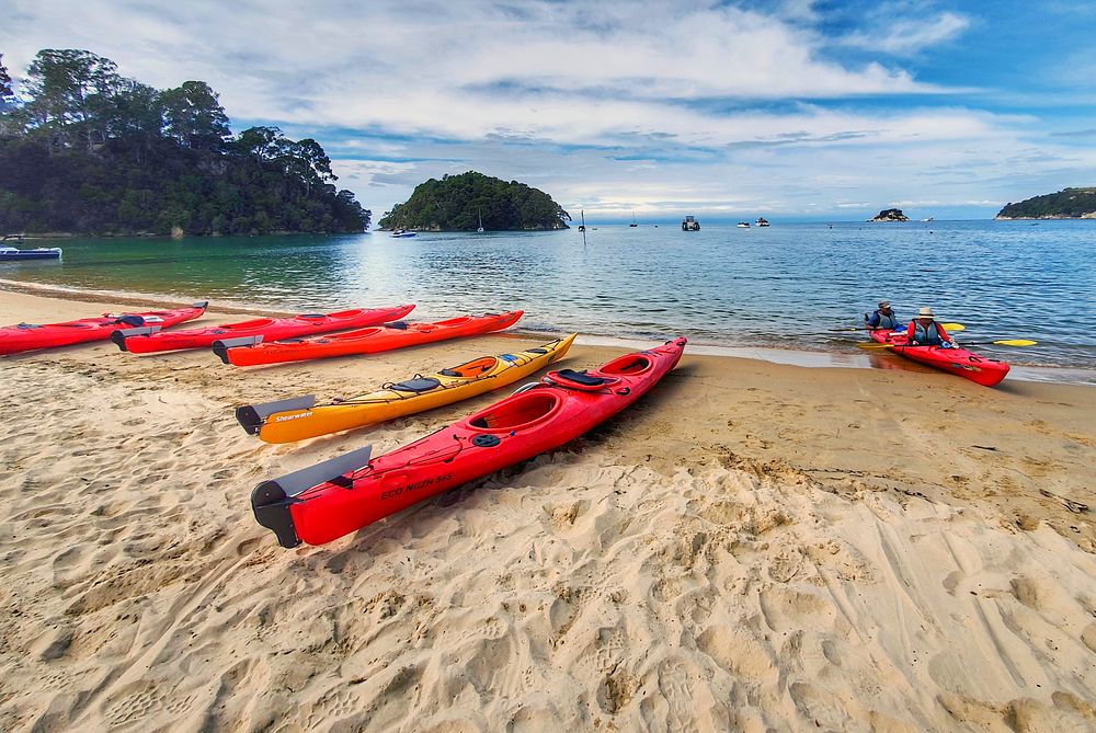 Kaiteriteri. Nelson. NZWith its golden sand, tree-covered headlands and classic crescent shape, Kaiteriteri is a picture…