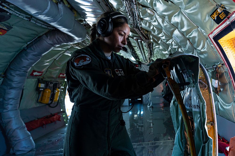 U.S. Air Force Staff Sgt. Kimberly Moncayo, a boom operator with the New Jersey Air National Guard's 141st Air Refueling…
