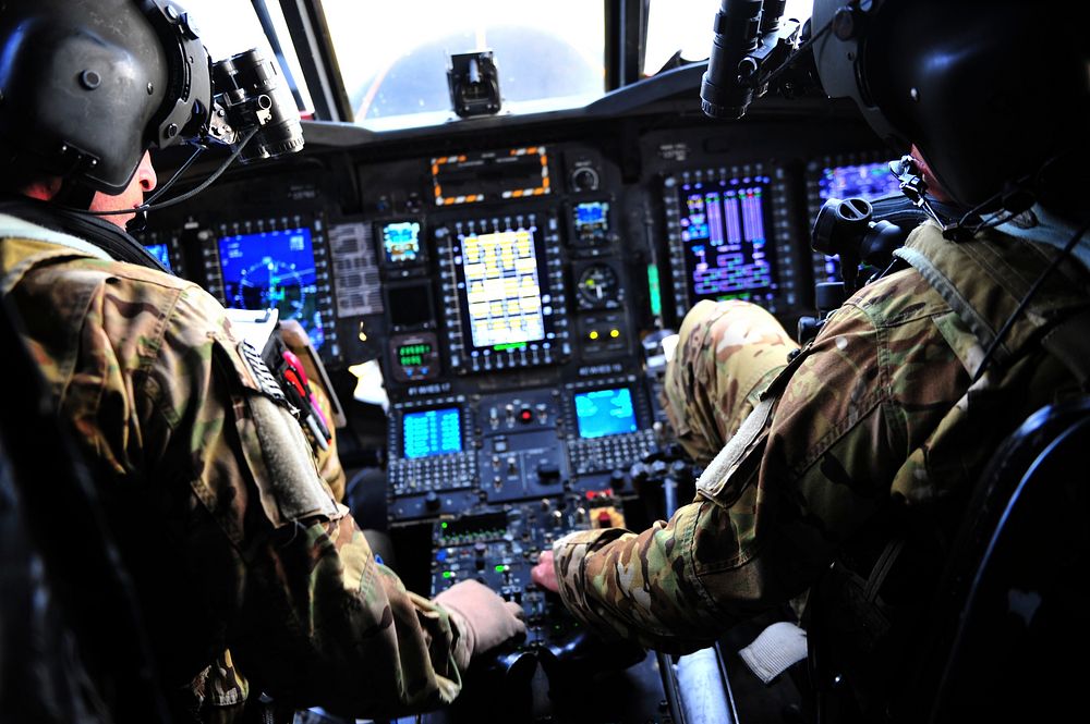 U.S. Army MH-47G Chinook helicopter pilots perform preflight operations during Emerald Warrior 2013 at Hurlburt Field, Fla.…