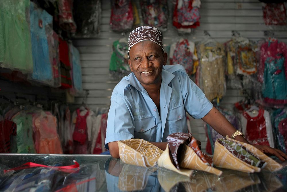 A shopkeeper is seen in a clothing and footwear shop in Hamar Weyne market in the Somali capital Mogadishu, 05 August, 2013.