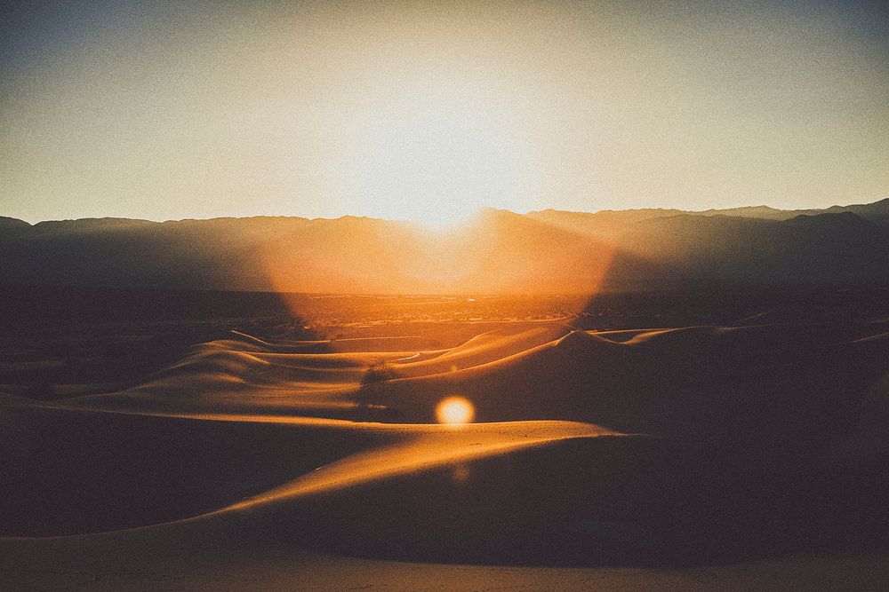 Landscape desktop wallpaper background, Death Valley in California, United States, vivid tone