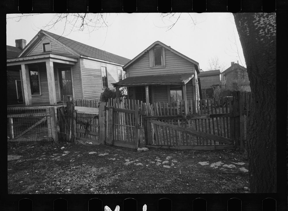 House typical of Steel Subdivision, Hamilton County, Ohio. Sourced from the Library of Congress.