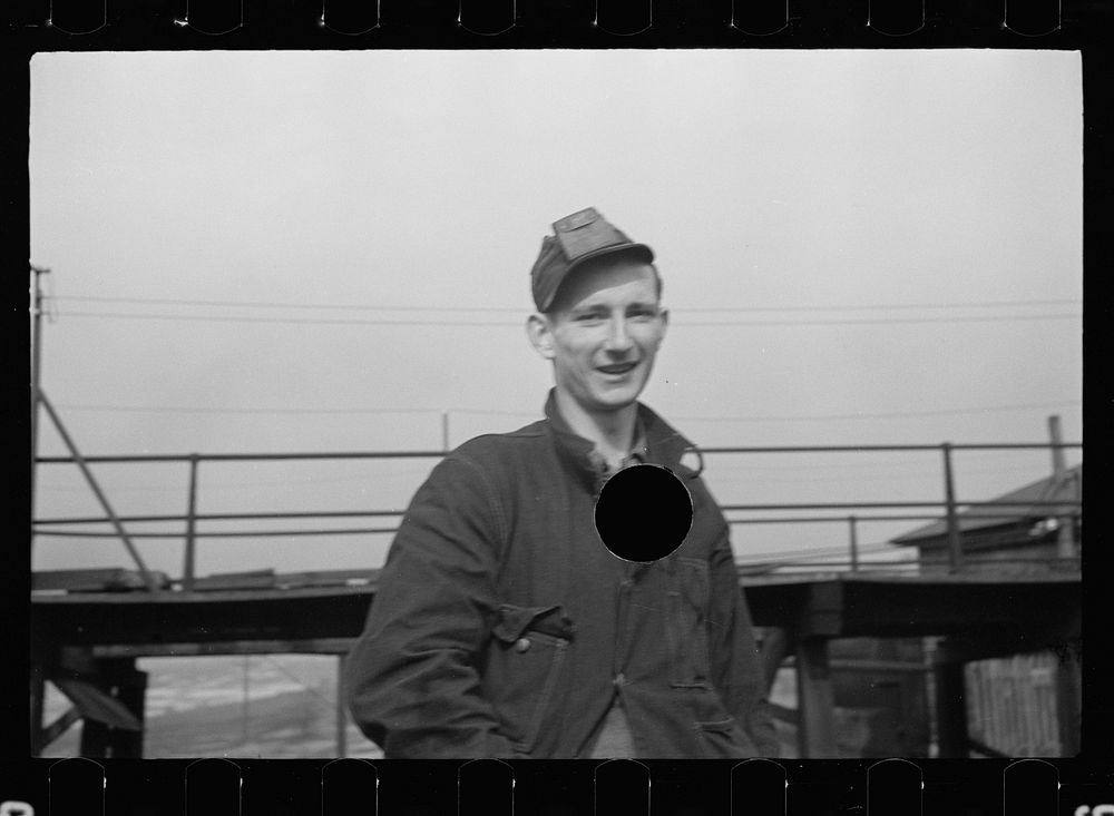 [Untitled photo, possibly related to: Miner at American Radiator Mine, Mount Pleasant, Westmoreland County, Pennsylvania].…