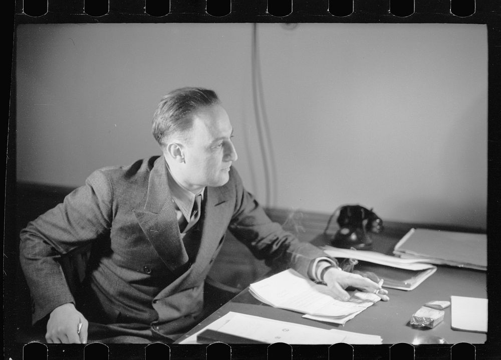 Roland A. Wank, Washington, D.C., Chief of Architectural Staff of Cincinnati project, Suburban Resettlement Division.…