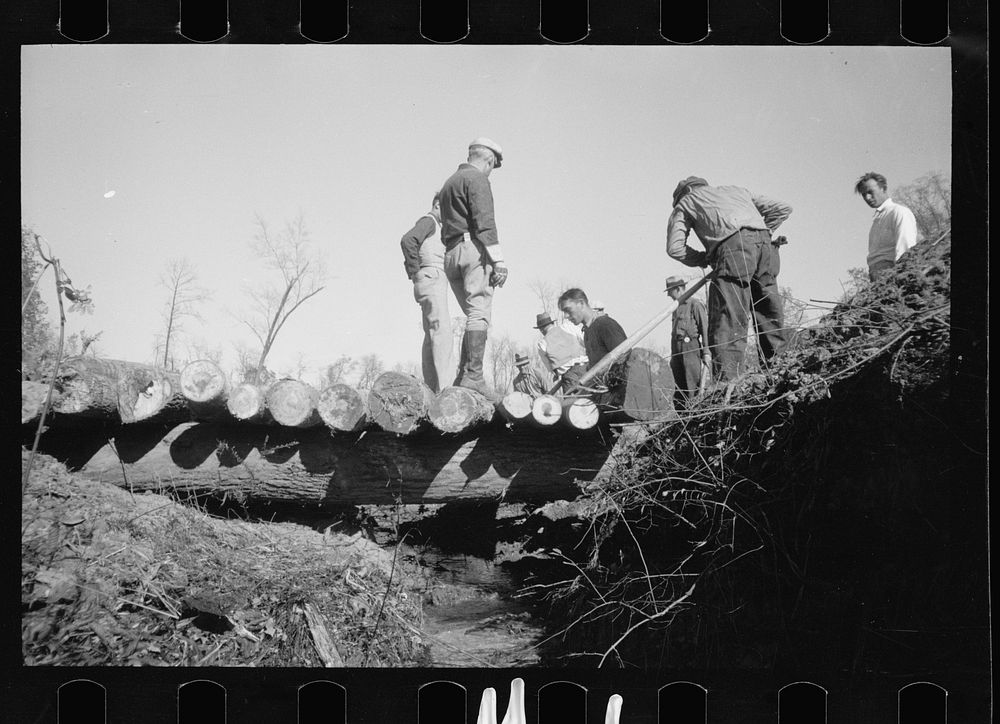 [Untitled photo, possibly related to: Bridge building, Prince George's County, Maryland]. Sourced from the Library of…