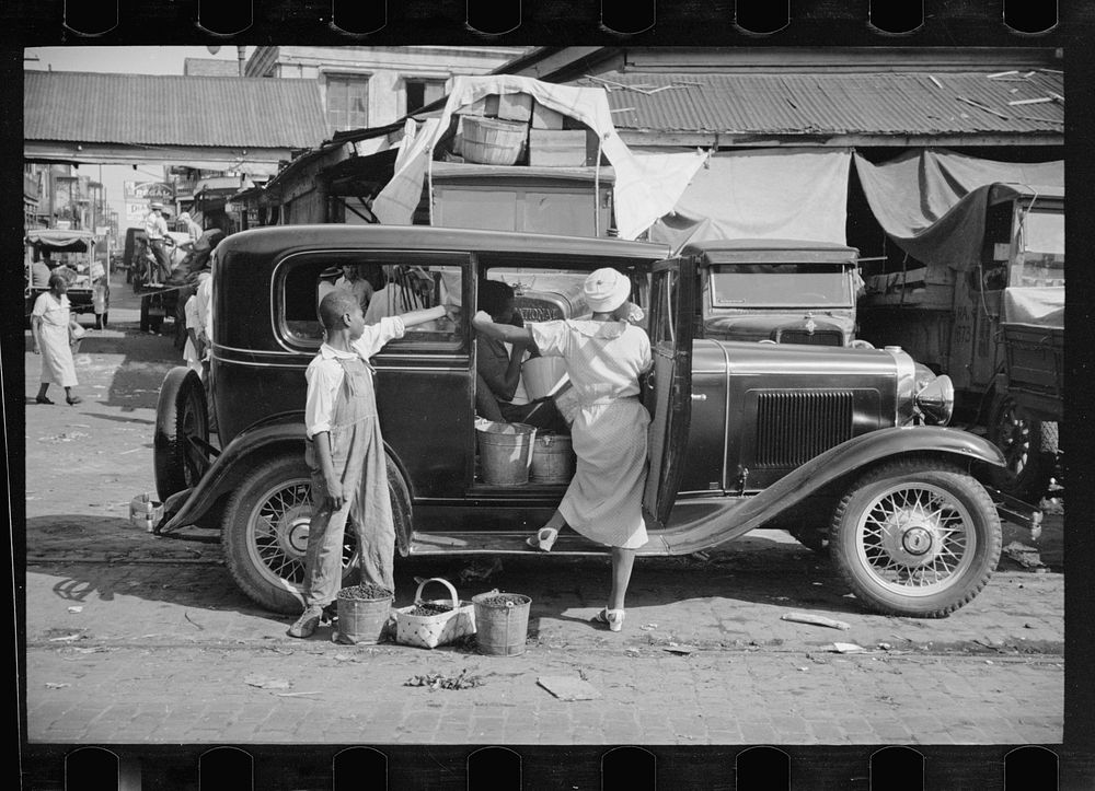 Marketplace at New Orleans, Louisiana. Sourced from the Library of Congress.