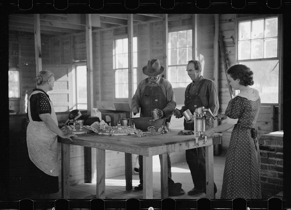 Cooperative canning plant at Lake Dick Resettlement Project, near Altheimer, Arkansas. Sourced from the Library of Congress.