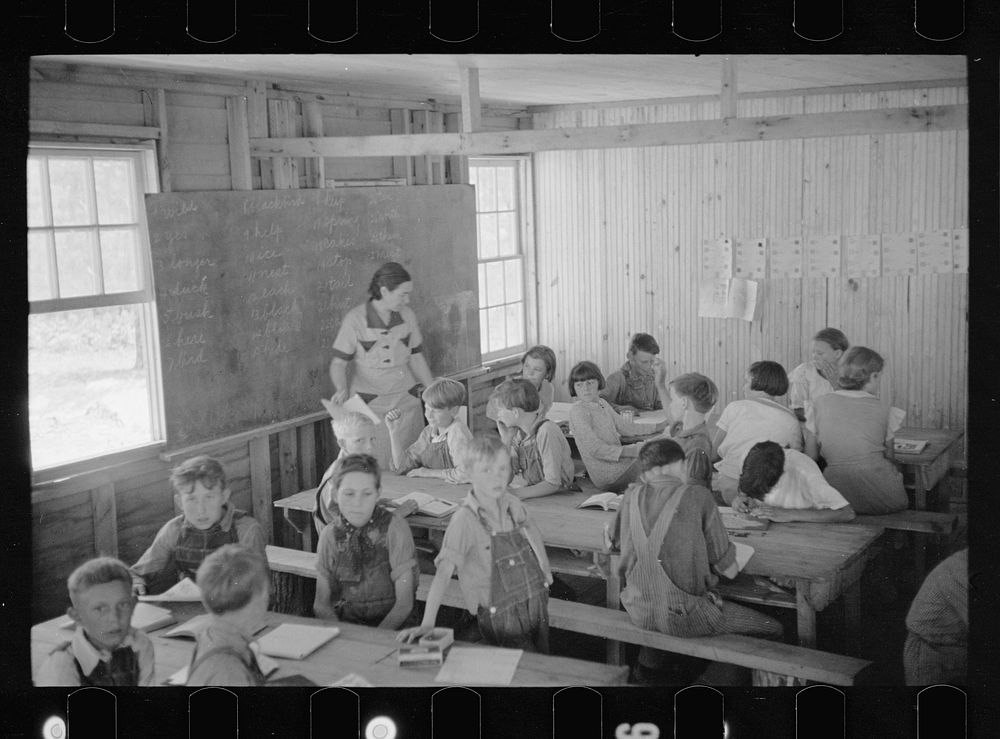 [Untitled photo, possibly related to: School scene at Cumberland Mountain Farms (Skyline Farms) near Scottsboro, Alabama].…