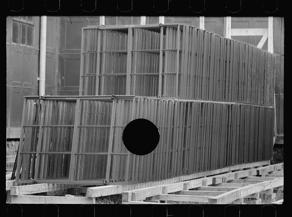 [Untitled photo, possibly related to: Steel window frames, Greenbelt, Maryland]. Sourced from the Library of Congress.