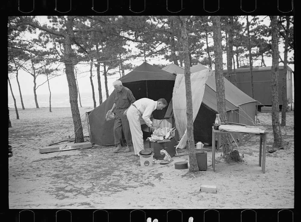 Camping scenes at auto trailer camp at Dennis Port, Massachusetts. Sourced from the Library of Congress.