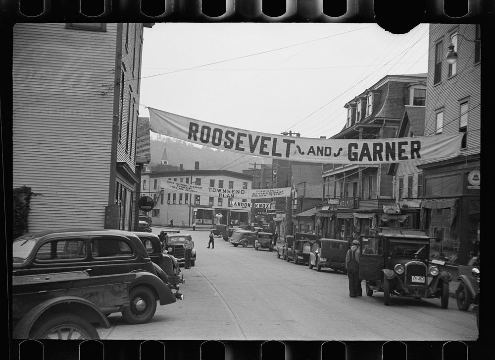 Roosevelt banner, Hardwick, Vermont. Sourced from the Library of Congress.