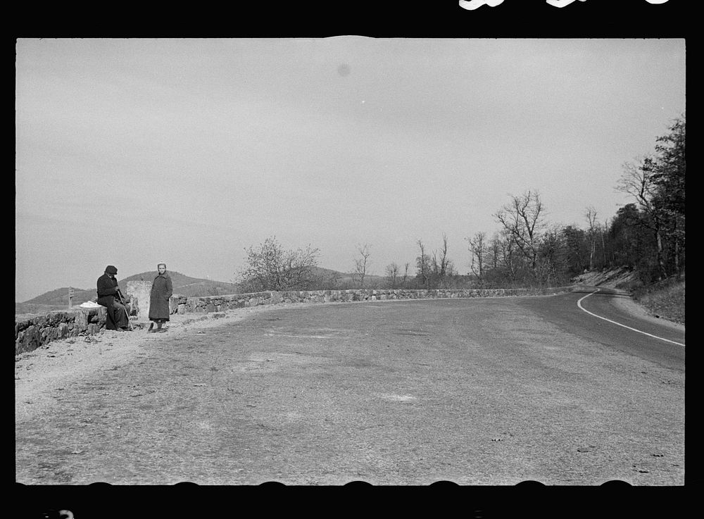 Hollow folk who beg along Skyline Drive, Blue Ridge Mountains, Virginia. Sourced from the Library of Congress.