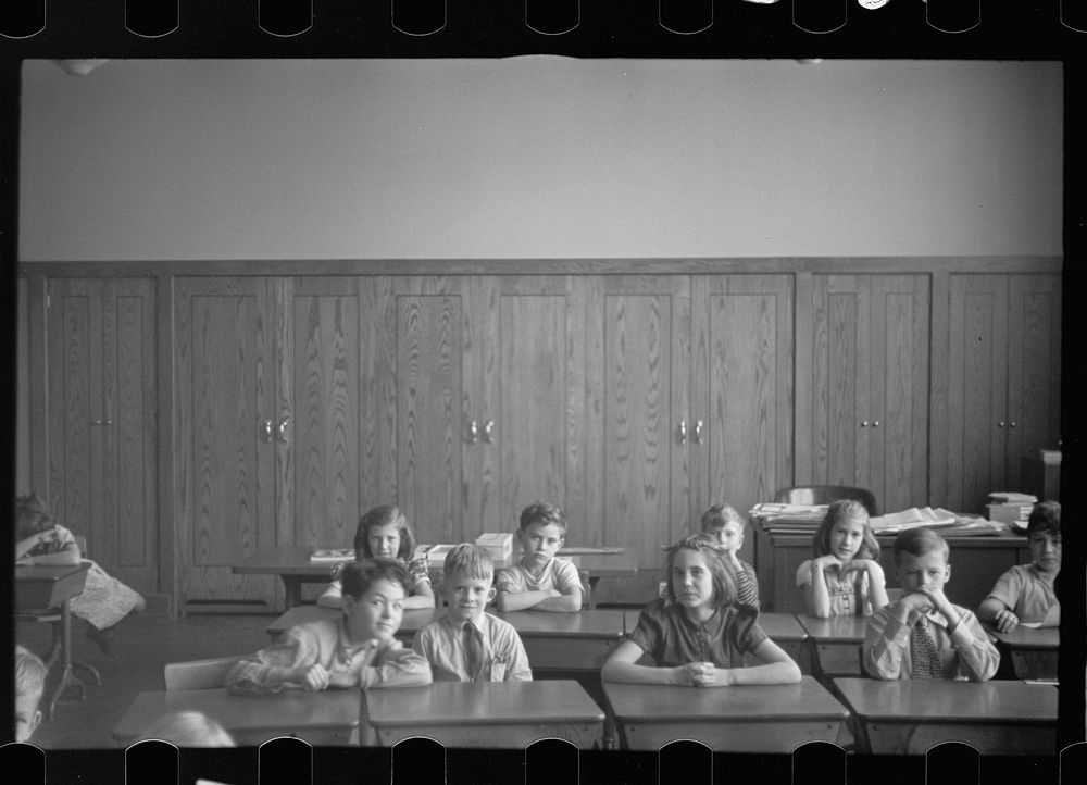 Greenbelt schoolroom. Sourced from the Library of Congress.