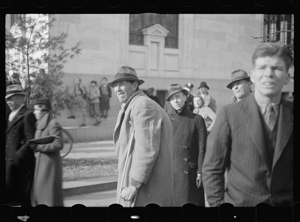 [Untitled photo, possibly related to: Spectators at fire, Washington, D.C.]. Sourced from the Library of Congress.