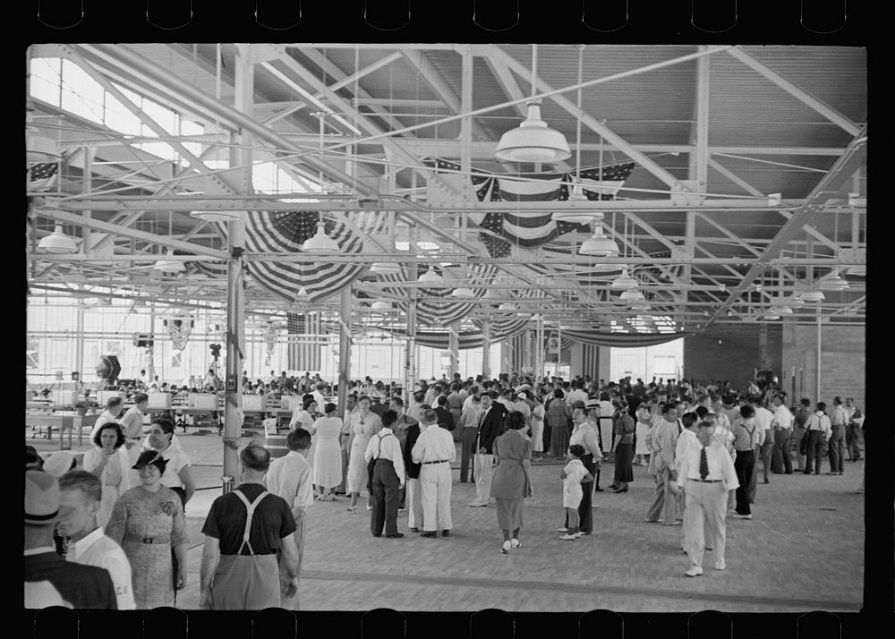 [Untitled photo, possibly related to: Opening of garment factory, Hightstown, N.J.]. Sourced from the Library of Congress.